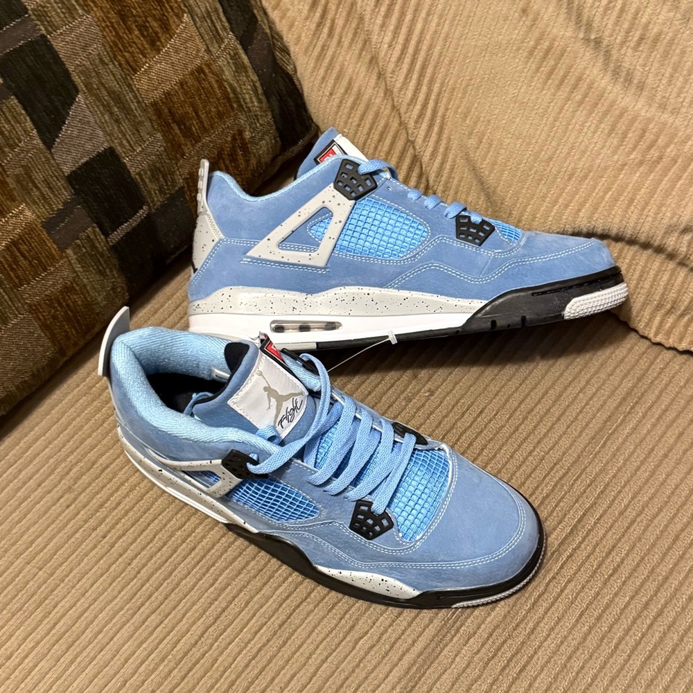 Jordan 4 University Blue Men's 13 US